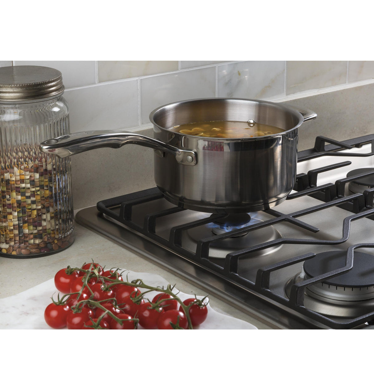 GE® 30" Built-In Gas Cooktop
