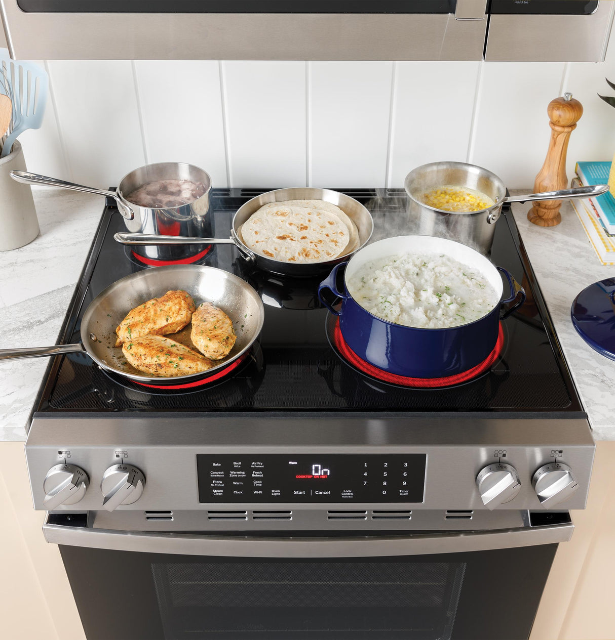 GE® ENERGY STAR® 30" Free-Standing Electric Convection Range with No Preheat Air Fry and EasyWash™ Oven Tray