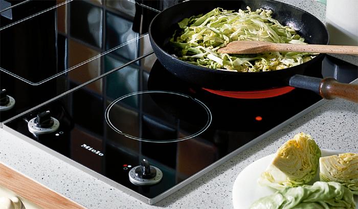 KM400 Series Combisets Model: KM400 Ceramic Double Burner ™