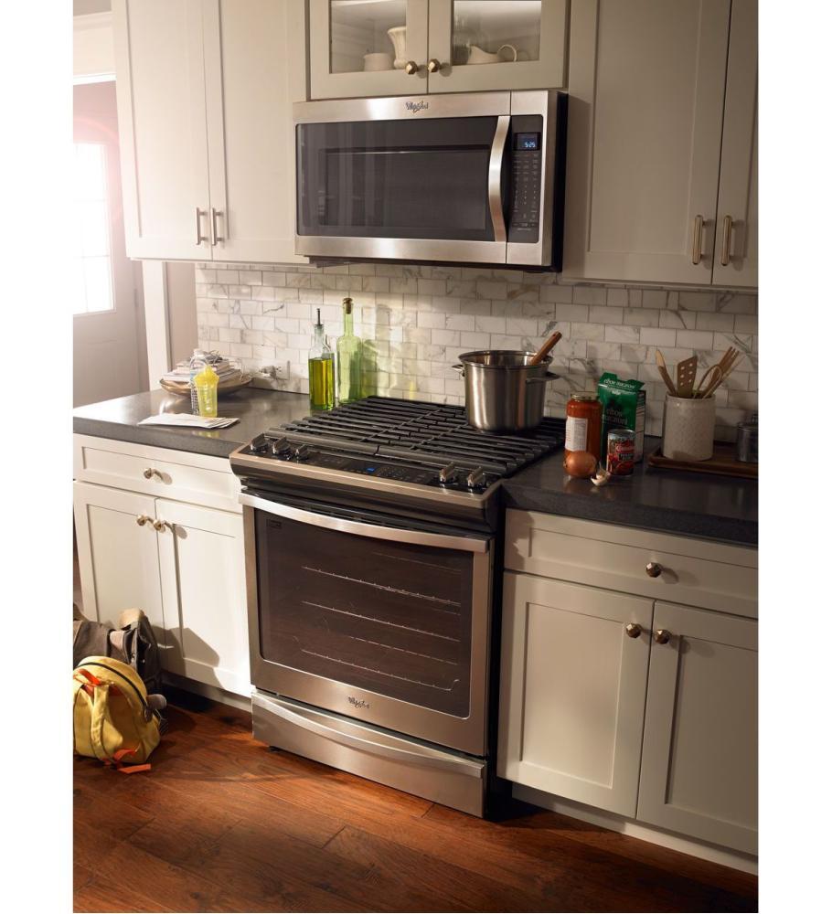5.8 cu. ft. Front-Control Gas Range Plus True Convection