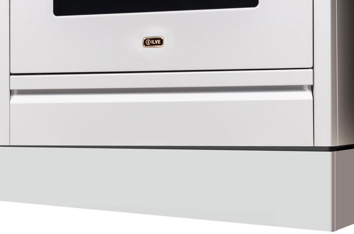 White Toe Kick for 36" Nostalgie and Pro Ilve Range