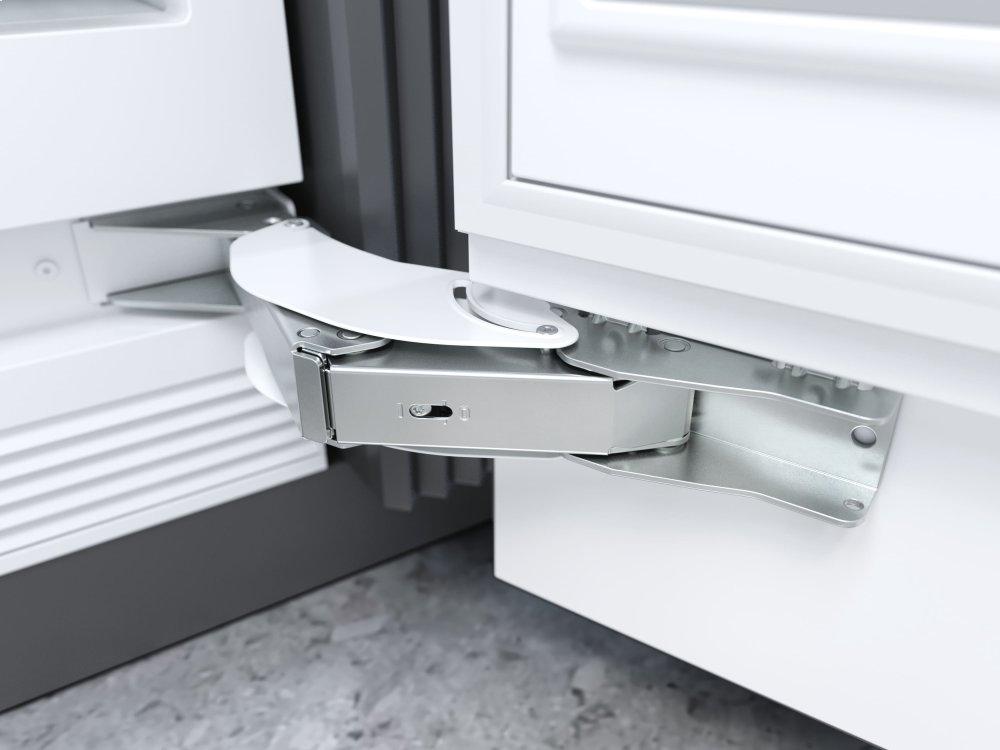 KF 2802 SF Stainless steel/CleanSteel - MasterCool™ fridge-freezer For high-end design and technology on a large scale.