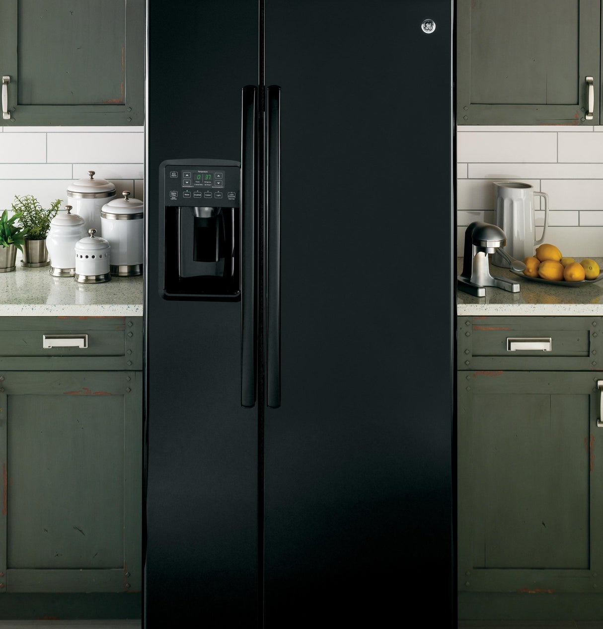GE® ENERGY STAR® 23.2 Cu. Ft. Side-By-Side Refrigerator