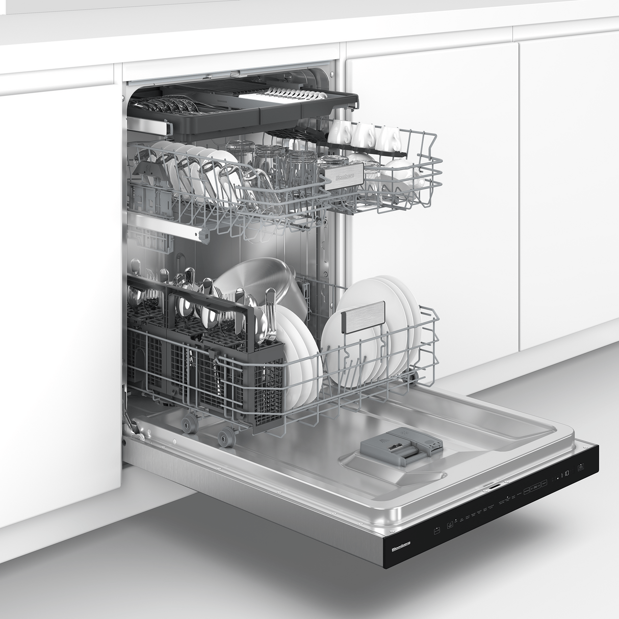 24in Dishwasher SS 44dBA top control with SelfDry, beam on floor