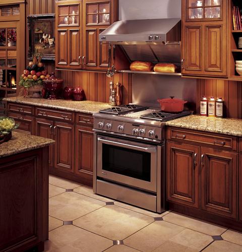 GE Monogram® 36" Dual-Fuel Professional Range with 4 Burners and Grill (Natural Gas)