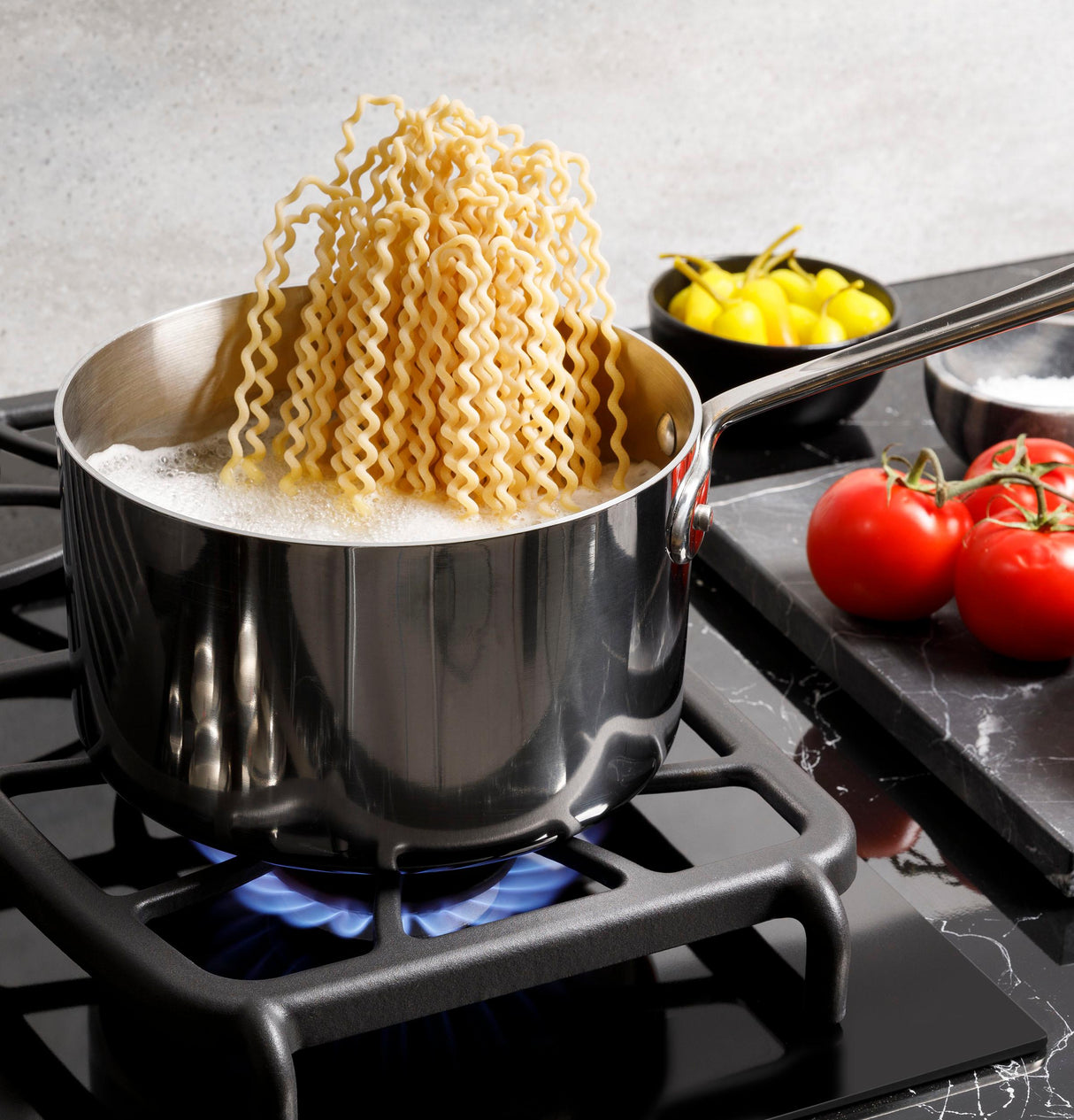 GE Profile™ 30" Built-In Gas Downdraft Cooktop