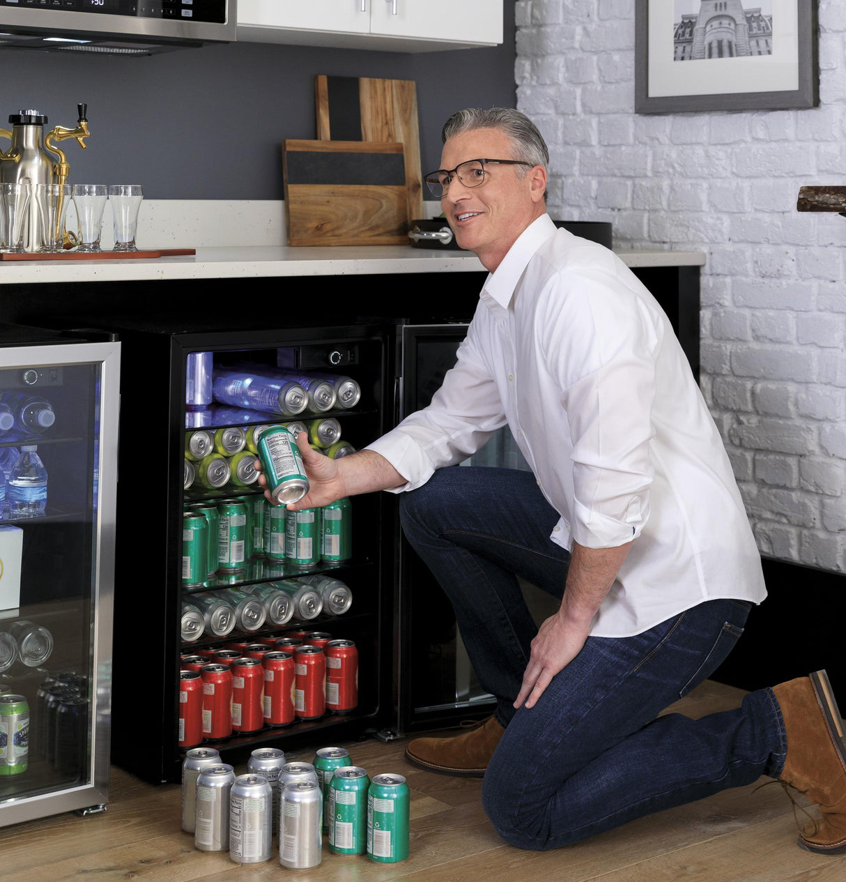 150-Can Beverage Center