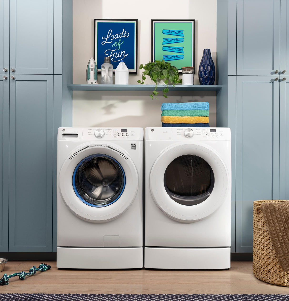 GE® ENERGY STAR 4.8 cu. ft. Capacity Smart Front Load ® Washer with UltraFresh Vent System with OdorBlock™ and Sanitize w/Oxi