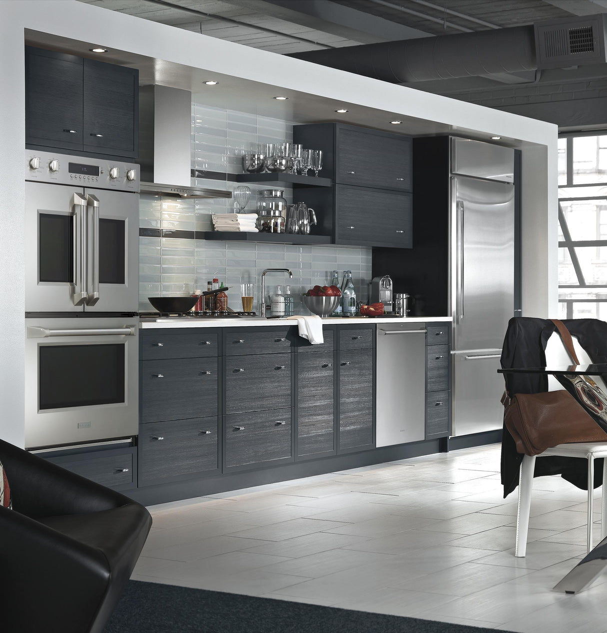 Monogram 30" Professional French-Door Electronic Convection Double Wall Oven