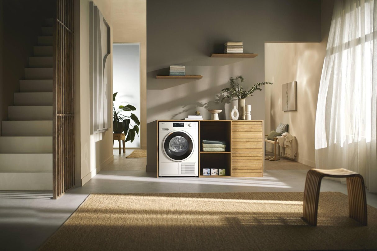 TWD 360 WP 8kg Lotus white - T1 Heat-Pump Dryer: 18 lb DirectSensor Honeycomb drum FragranceDos Miele@home EcoDry