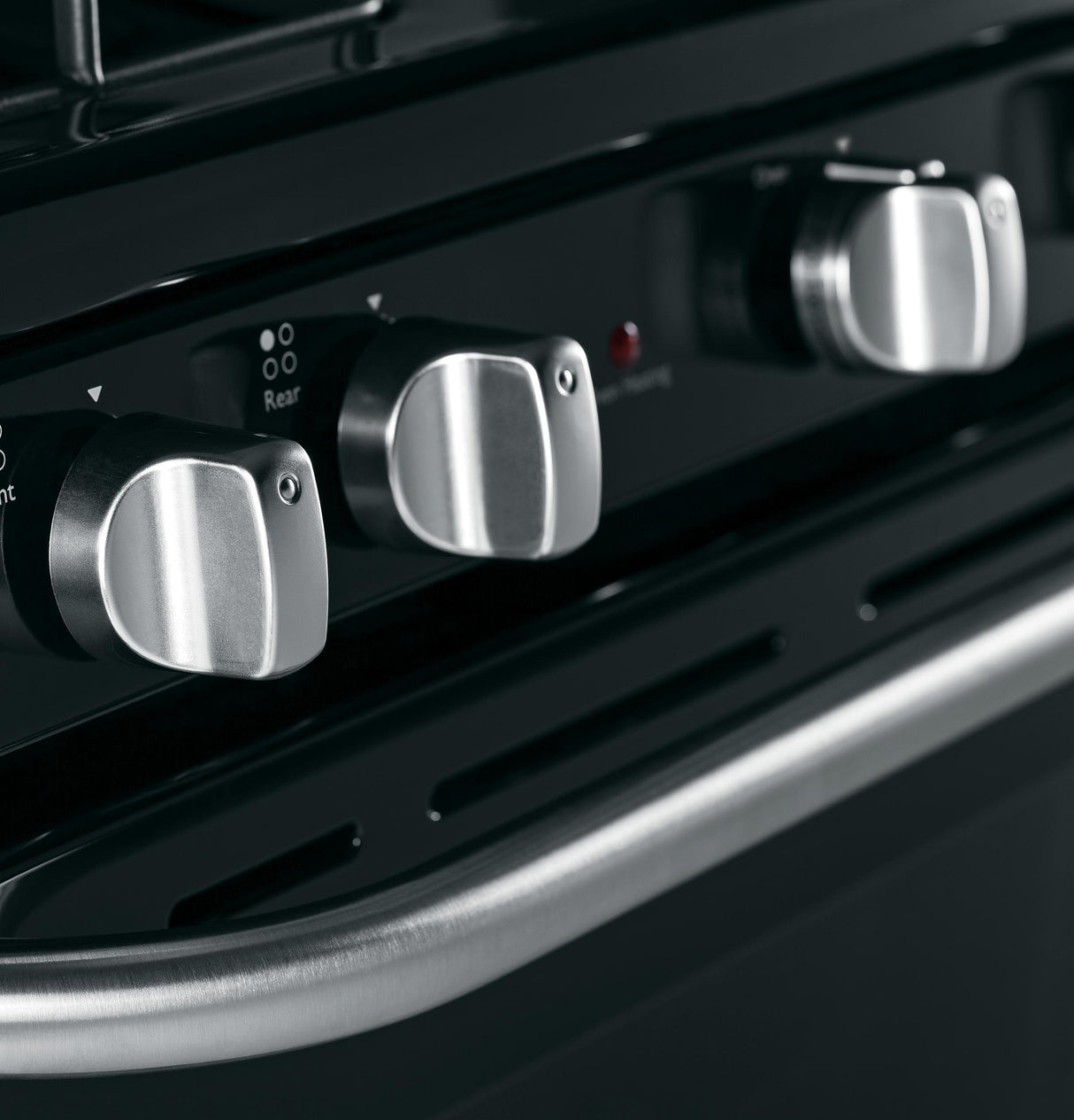 GE Artistry Series 30" Free-Standing Gas Range