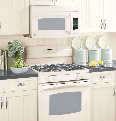 GE Profile™ Free-Standing Self-Clean Gas Range