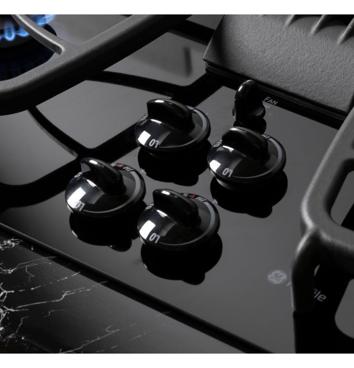 GE Profile™ 30" Built-In Gas Downdraft Cooktop