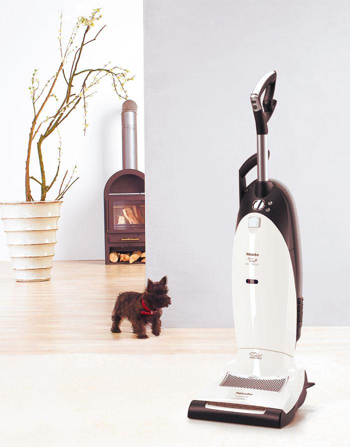 Deluxe, fullsize upright