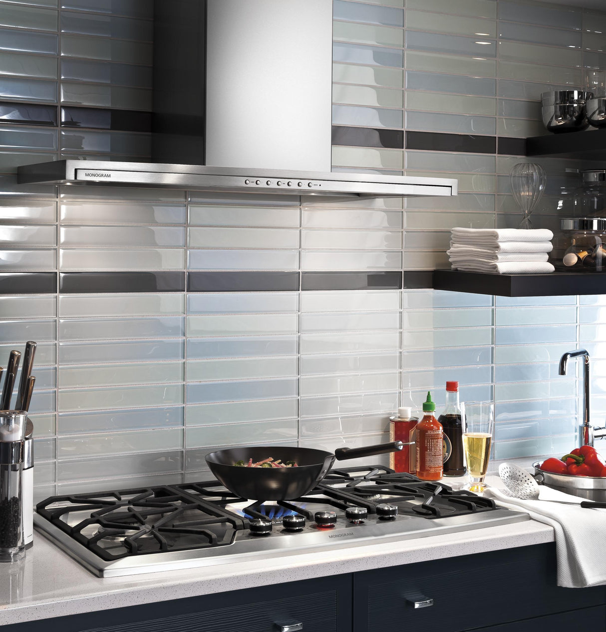 Monogram 36" Stainless Steel Gas Cooktop (Natural Gas)