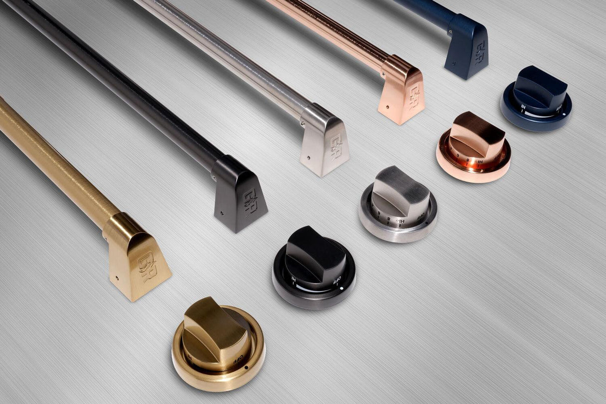 30 Inch Professional Gas Range With Tilt Panel Touch Control In Matte Black/bronze Gordon Ramsay Series - Rsg30b-brz