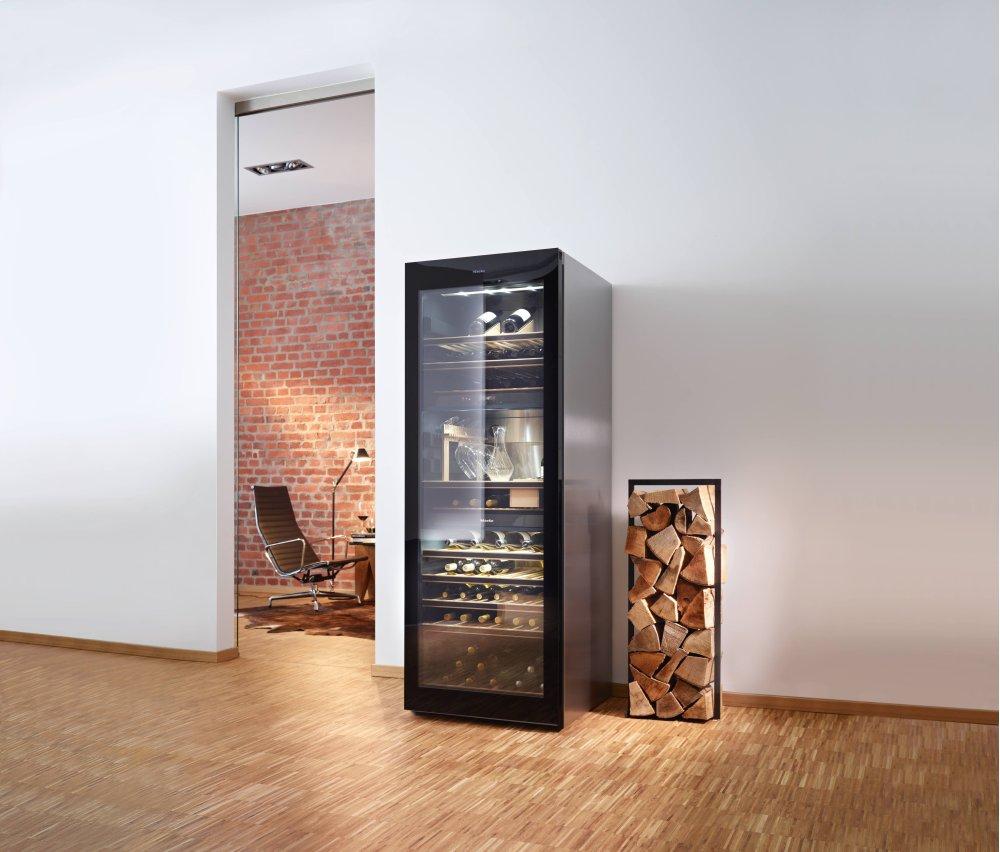 KWT 6832 SGS - Freestanding wine storage unit FlexiFrame and SommelierSet for the perfect enjoyment of your wine.