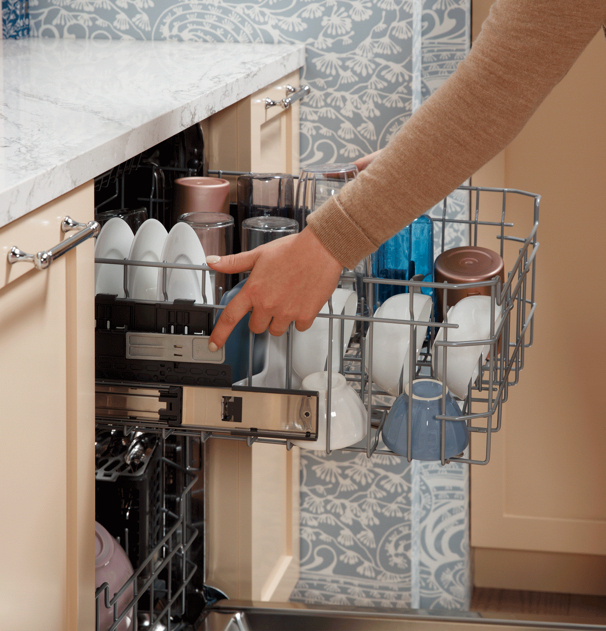 GE® ENERGY STAR® Fingerprint Resistant Top Control with Stainless Steel Interior Dishwasher with Sanitize Cycle