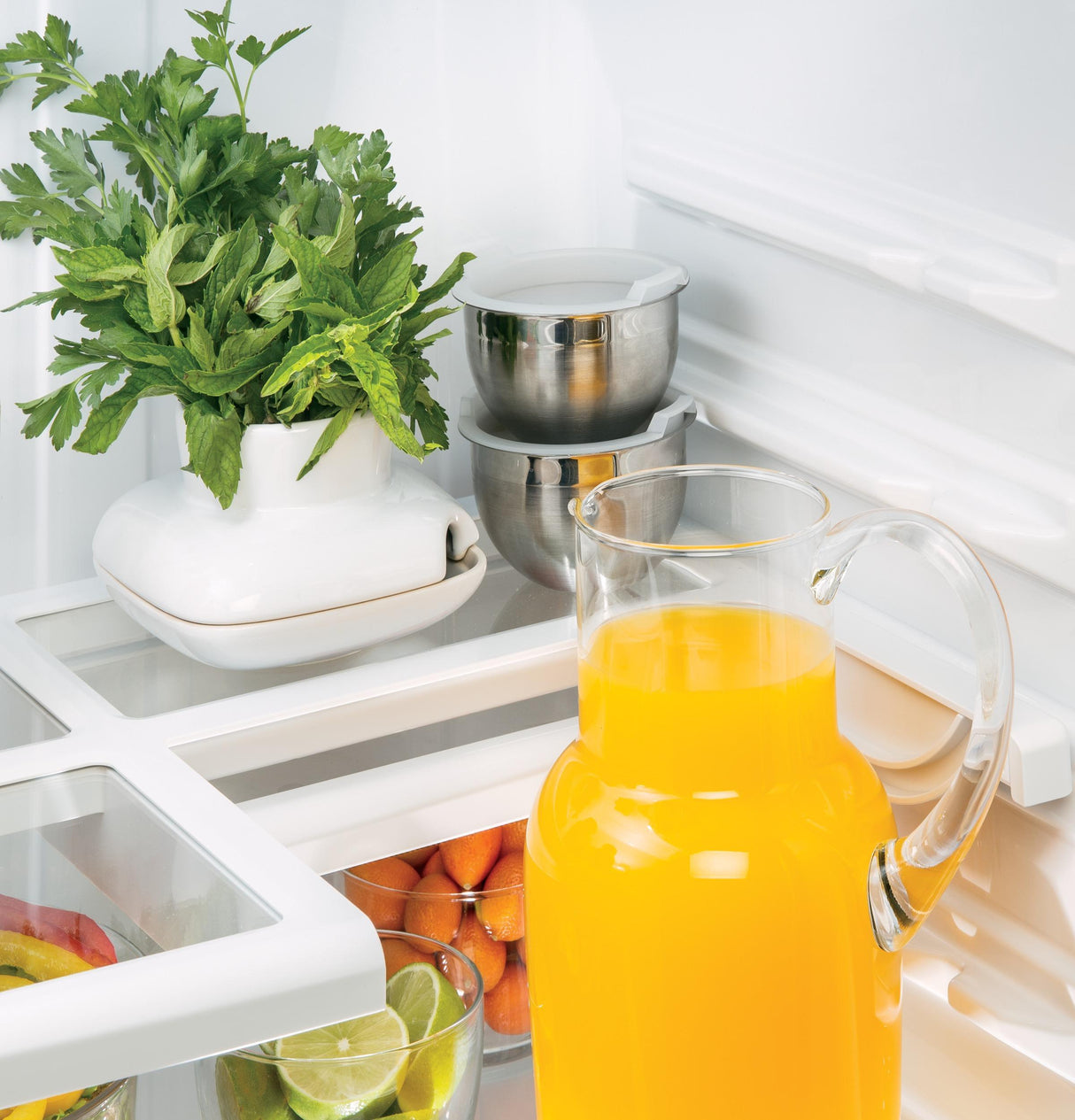 GE® ENERGY STAR® 17.6 Cu. Ft. Top-Freezer Refrigerator