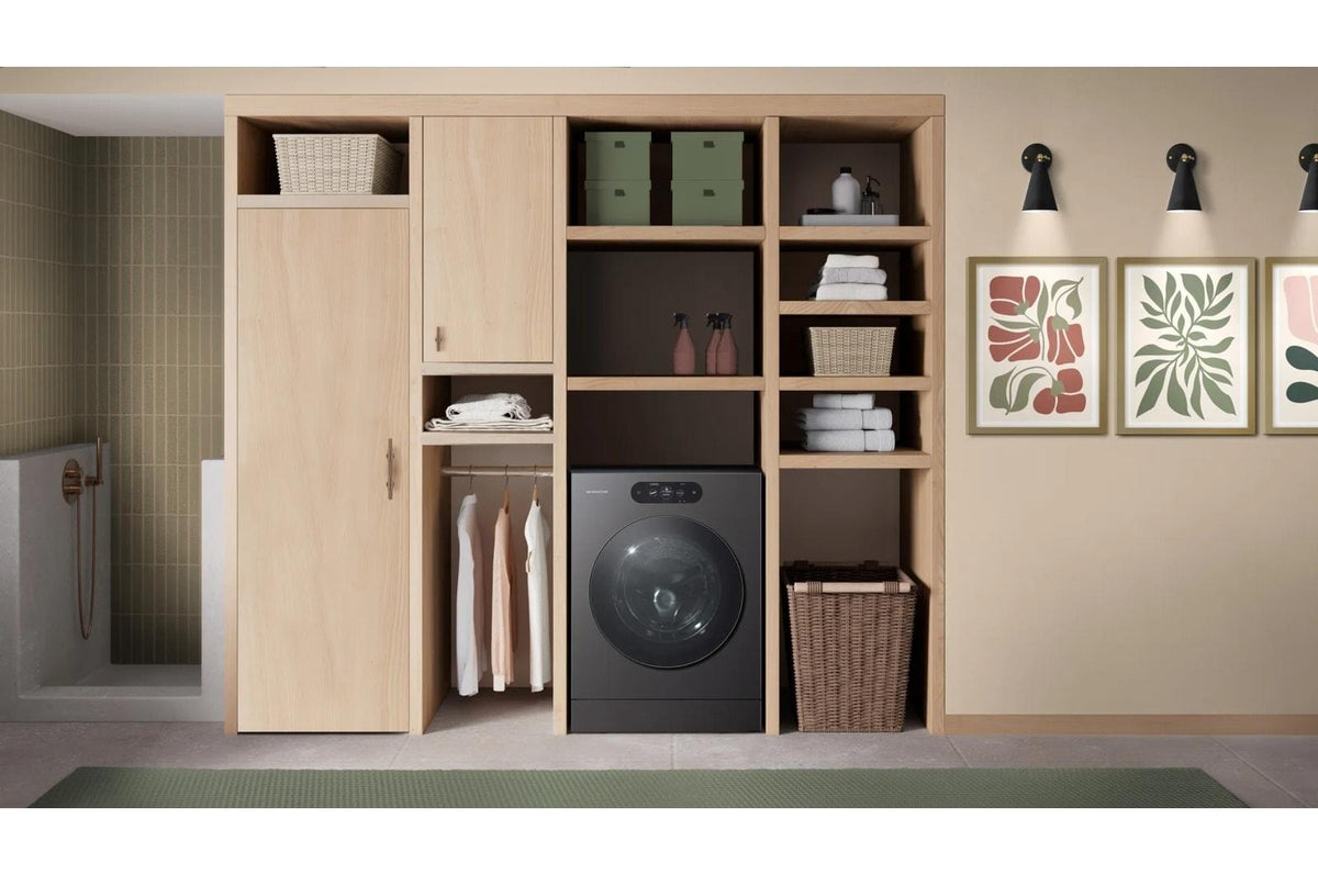 Ventless Washer/Dryer Combo LG SIGNATURE WashCombo™ All-in-One 5.8 cu. ft. Mega Capacity with Dual Inverter Heat Pump Technology, Built-In Intelligence, ezDispense® and Touch LCD Control