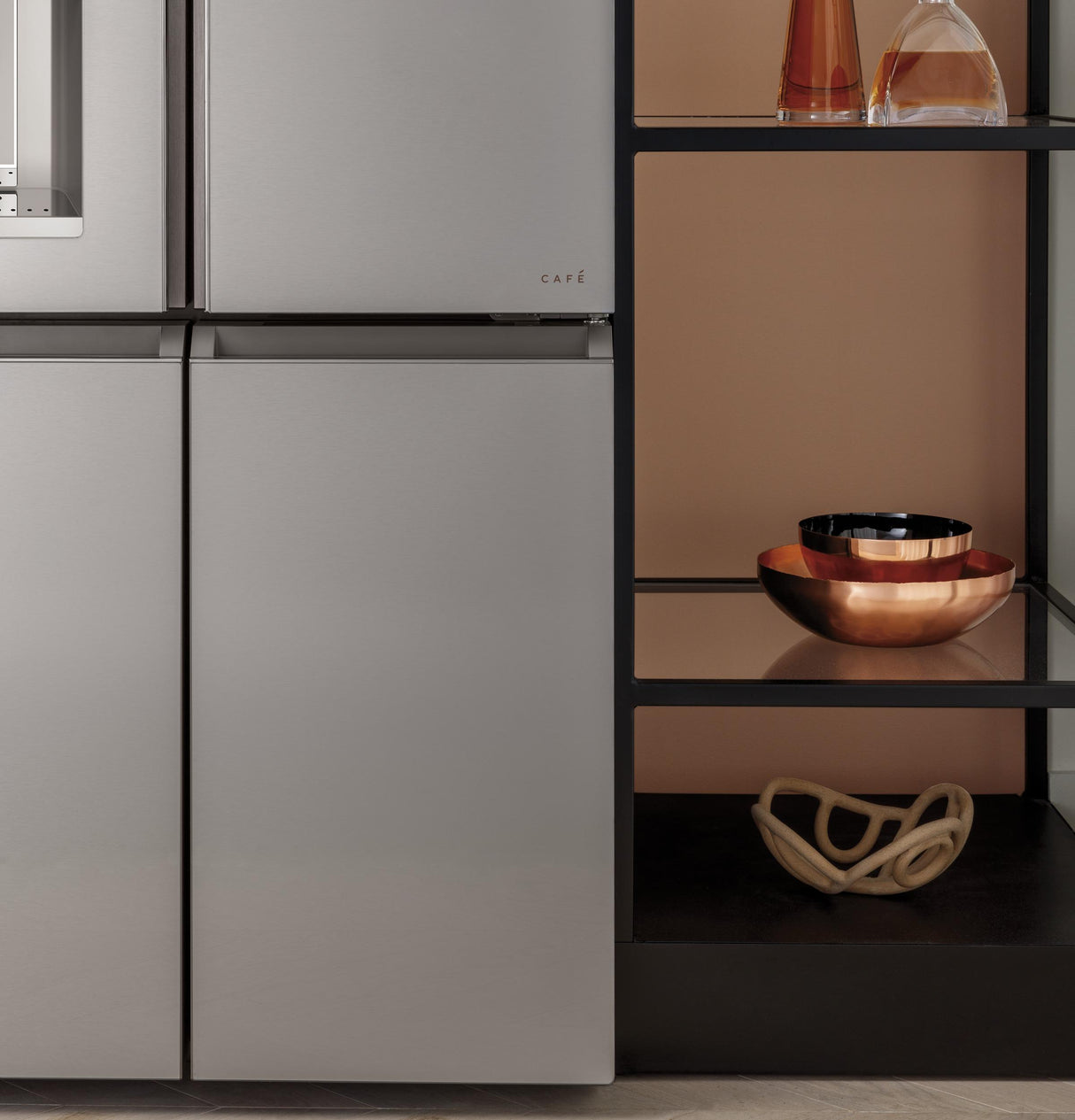 CAF(EBACK)™ ENERGY STAR® 27.4 Cu. Ft. Smart Quad-Door Refrigerator in Platinum Glass