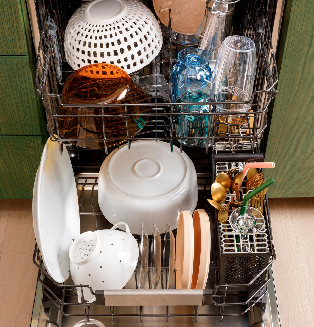 CAF(EBACK)™ CustomFit ENERGY STAR® Panel-Ready Stainless Interior Smart Dishwasher with Ultra Wash Top Rack and Dual Convection Ultra Dry™