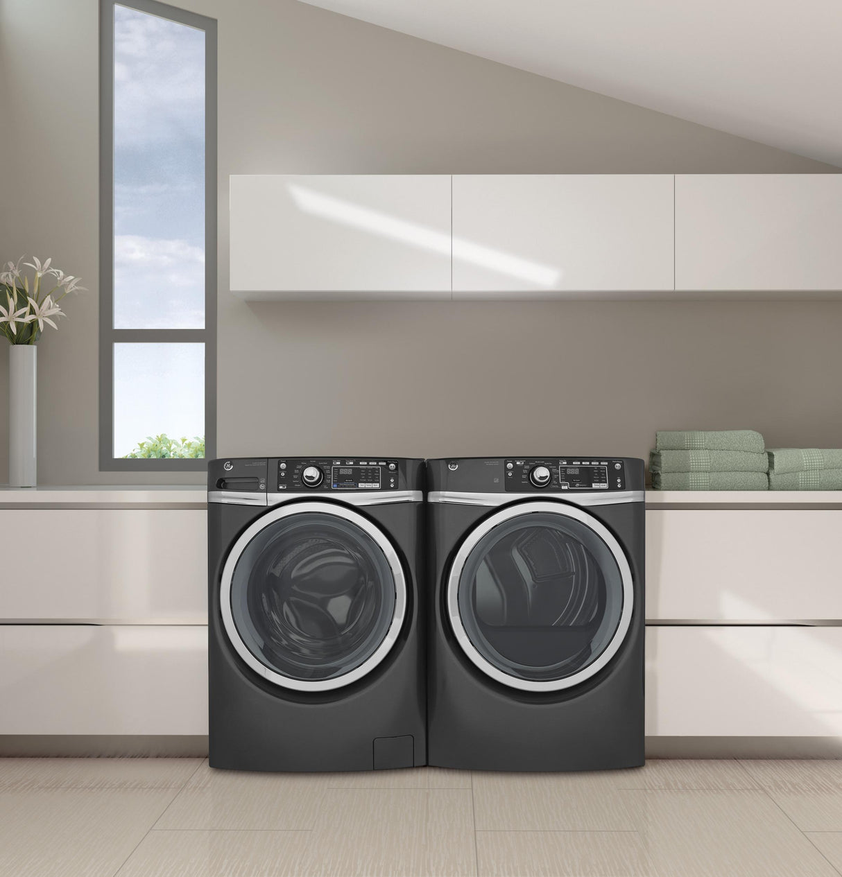 GE® 4.9 DOE cu. ft. Capacity Front Load ENERGY STAR® Washer with Steam