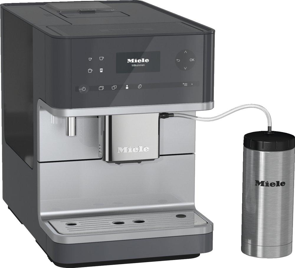 CM 6350 - Countertop coffee machine with OneTouch for Two feature and integrated cup warmer for perfect coffee.