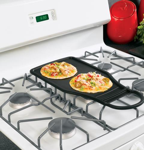 GE® 30" Free-Standing Gas Range