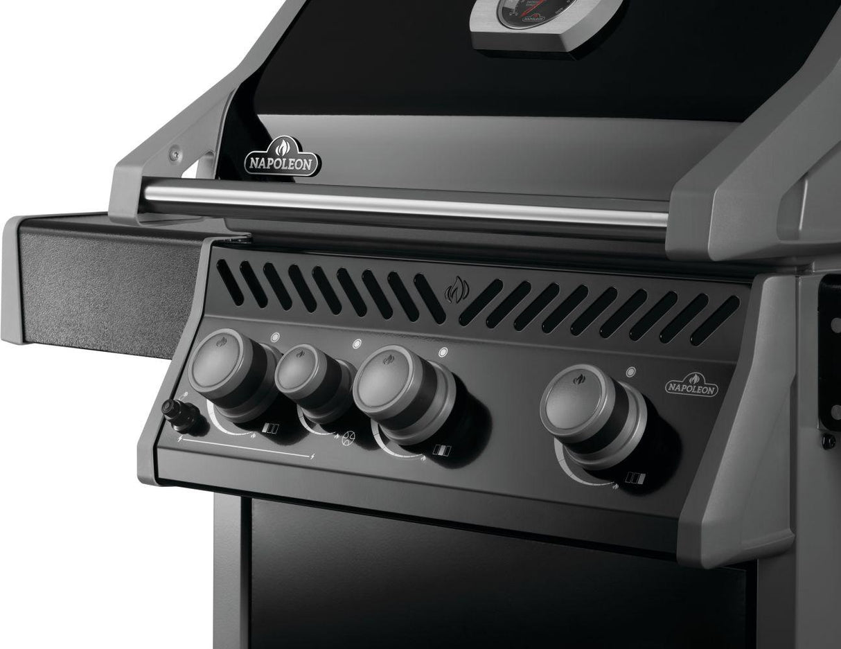 Rogue 425 SB with Range Side Burner , Propane, Black