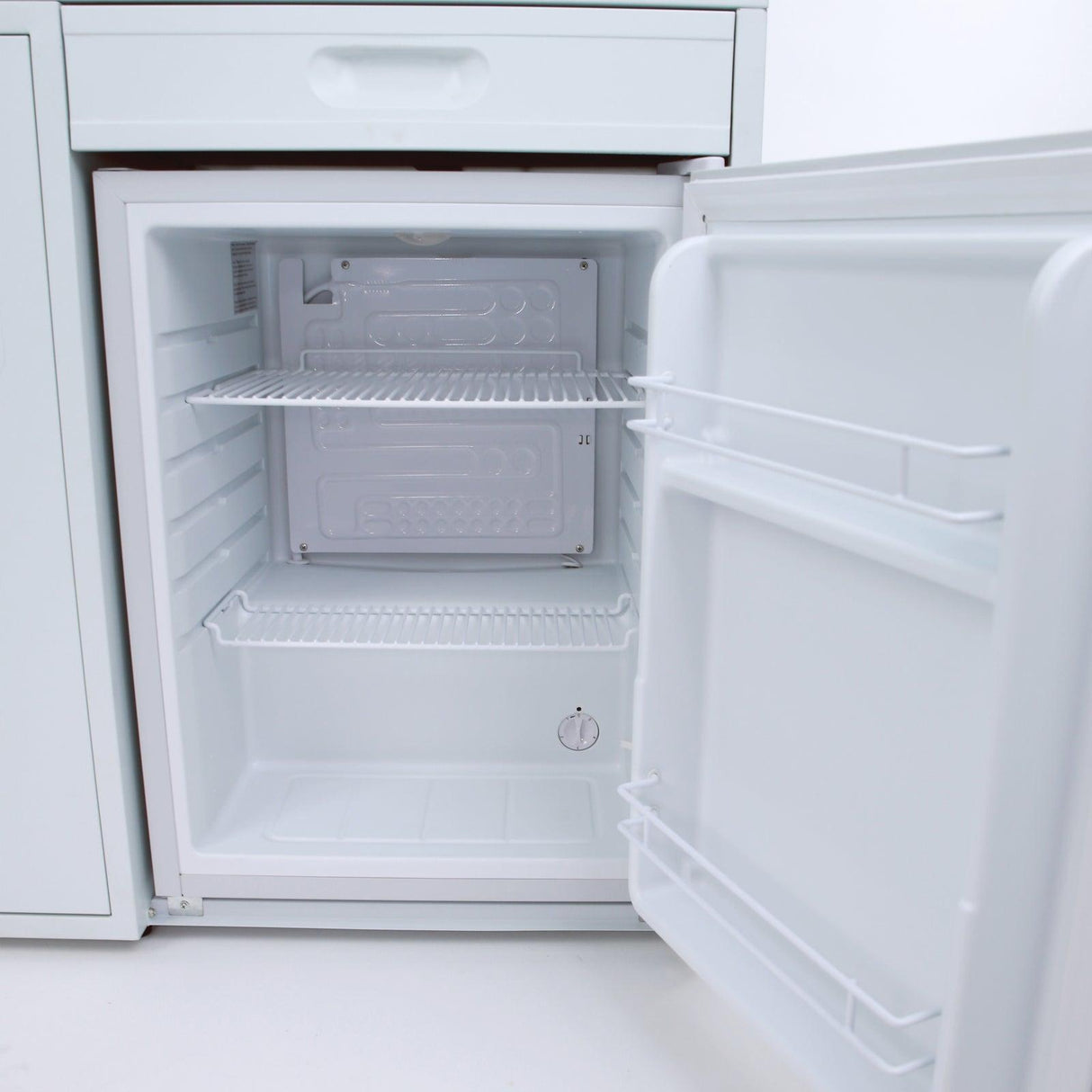 Avanti 36" Compact Miniature Kitchen