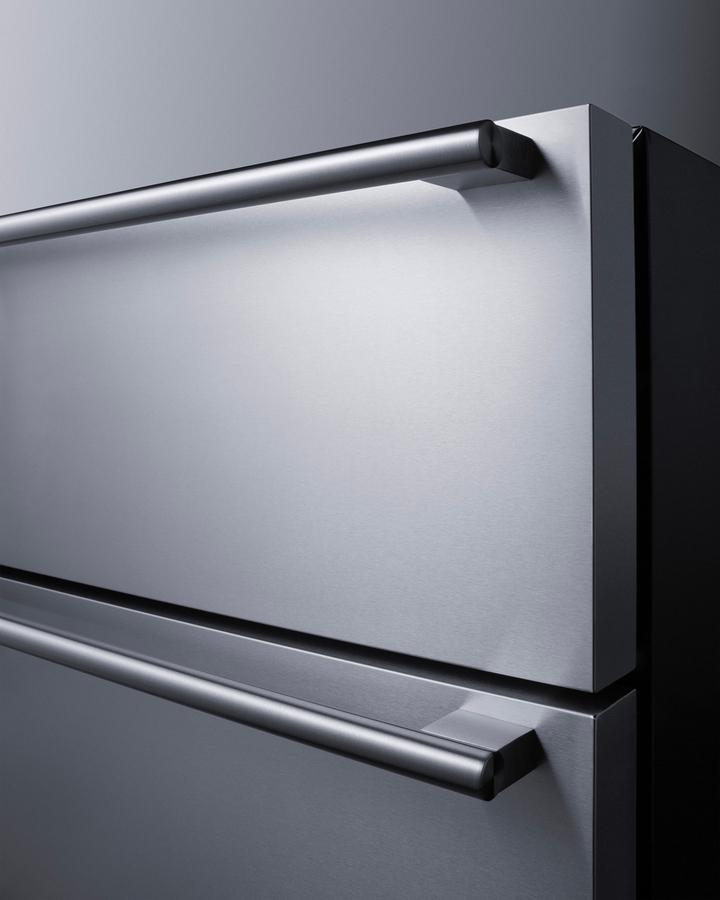 24" Wide Built-in 3-drawer Outdoor All-refrigerator