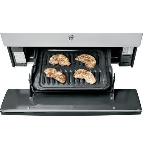 GE® 30" Free-Standing Gas Range