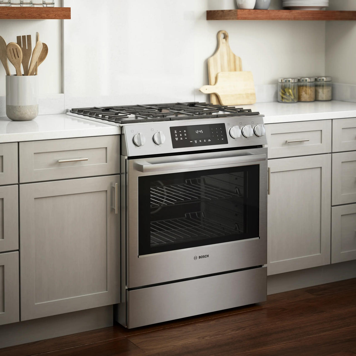 Benchmark™ Gas Slide-in Range 30'' Stainless Steel