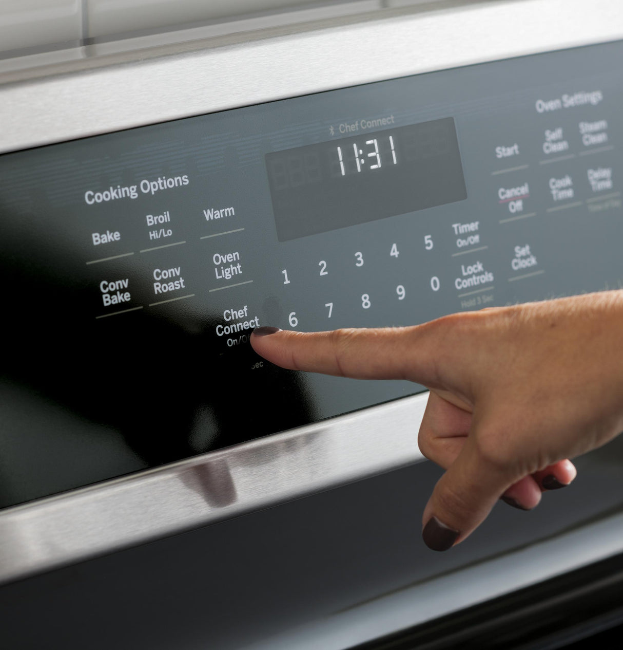 GE Profile™ 30" Free-Standing Electric Convection Range