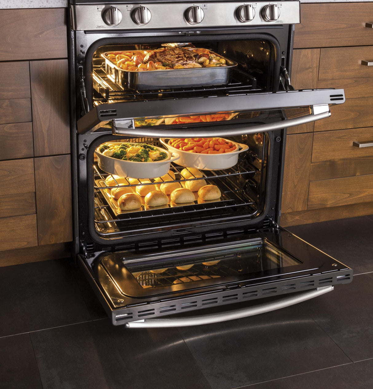 GE Profile™ Series 30" Free-Standing Gas Double Oven Convection Range