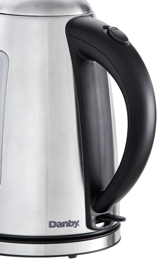 Danby 1.7L Kettle in Stainless Steel
