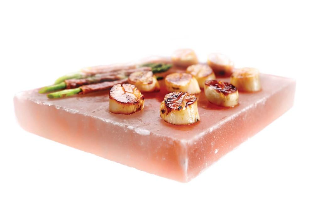 Himalayan Salt Block with Stainless Steel Topper with PRO Grill Topper