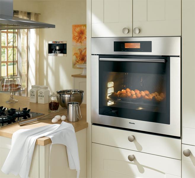H 4882 BP MasterChef Single Oven
