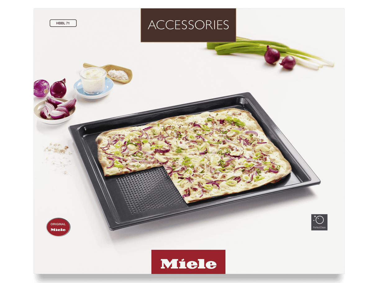Gourmet baking and AirFry tray, perforated - for everything that is crunchy and crisp.