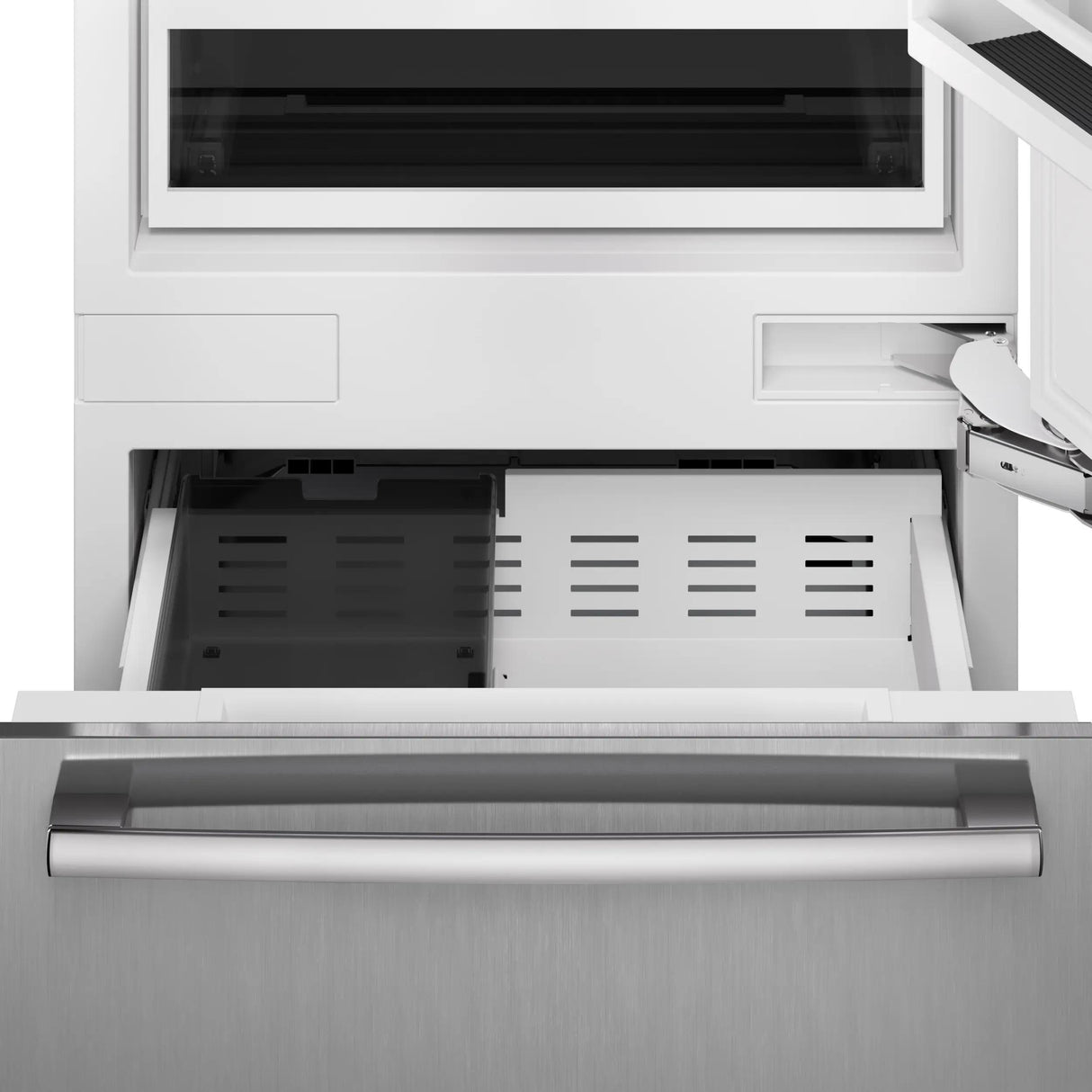 Benchmark™ Built-in Bottom Freezer Refrigerator 30'' Softclose® Flat Hinge