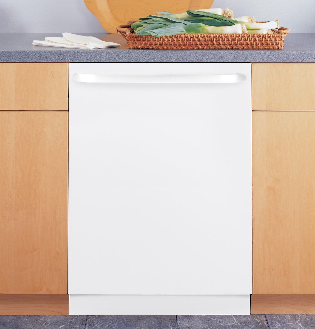 GE® Built-In Dishwasher with Hidden Controls