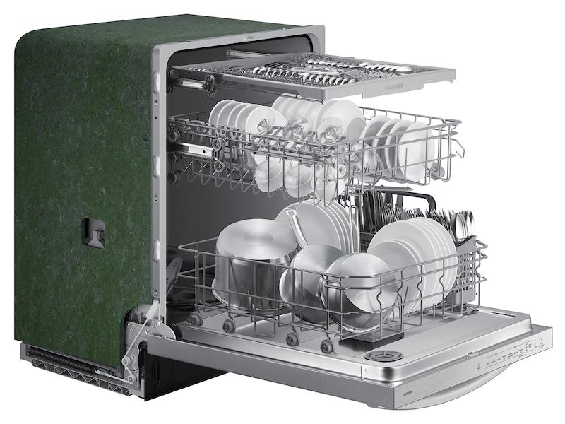 Dishwasher with 3rd Rack