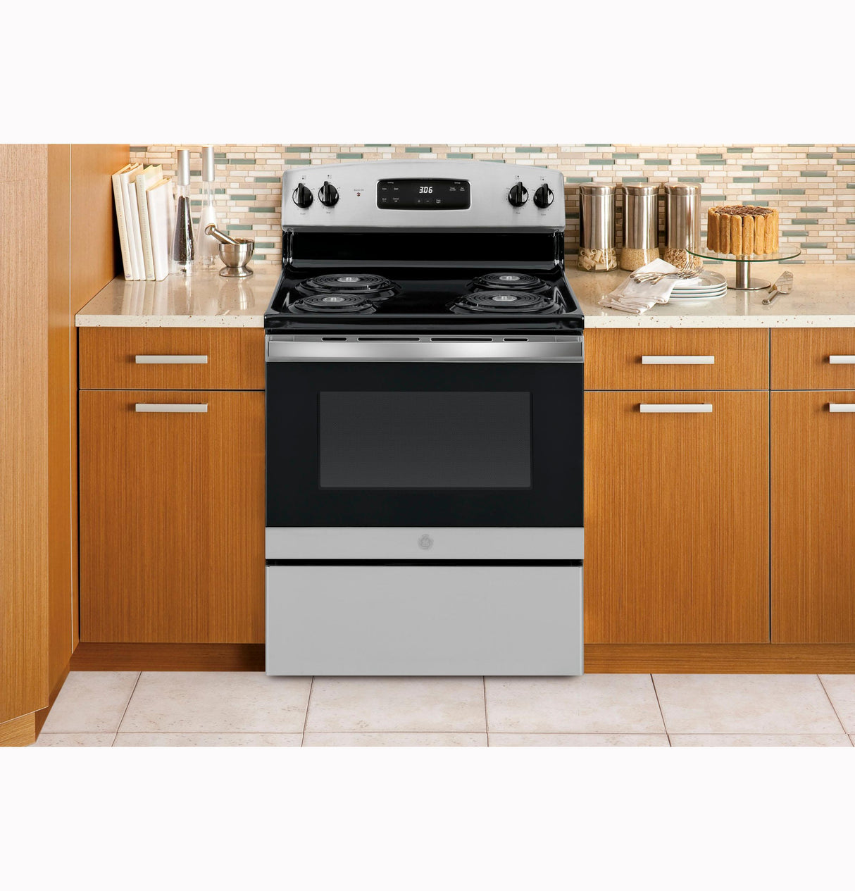 GE® 30" Free-Standing Electric Range