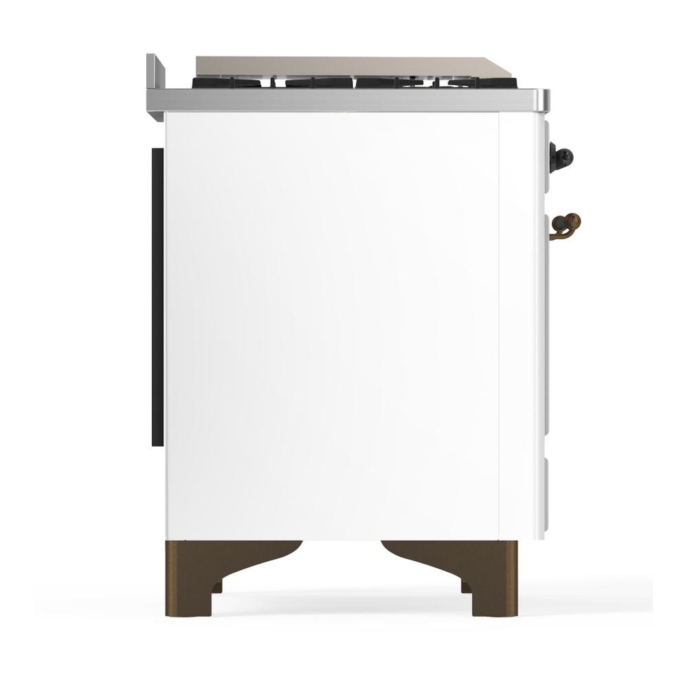 ILVE UM48FSQNR3WHB Majestic III 48 inch Dual Fuel Range with 5 Black Brass Burners, Griddle and French Top, Dual Function Burner up to 25,000 BTU (Natural Gas, Solid Door, White, Burnished)