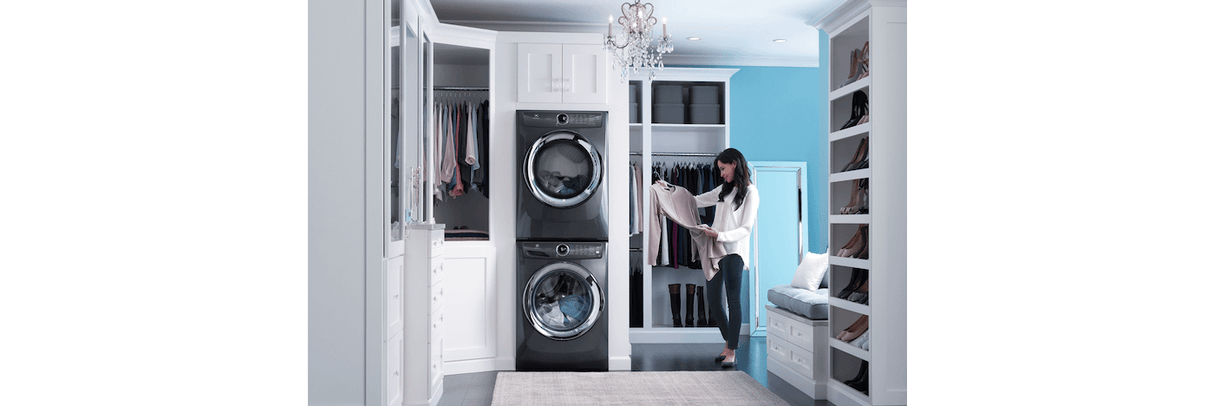 Front Load Perfect Steam™ Washer with LuxCare® Wash - 4.3 Cu. Ft