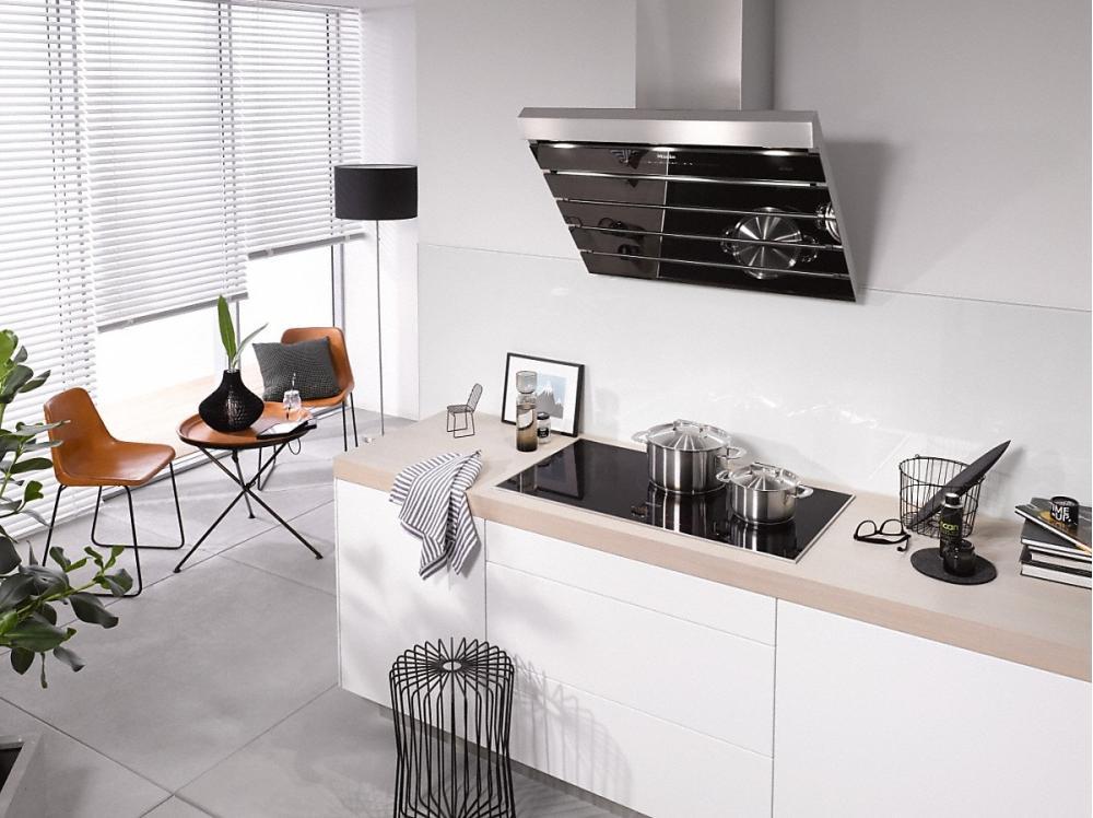 DA 6796 W Shape Wall ventilation hood with energy-efficient LED lighting and touch controls for simple operation.