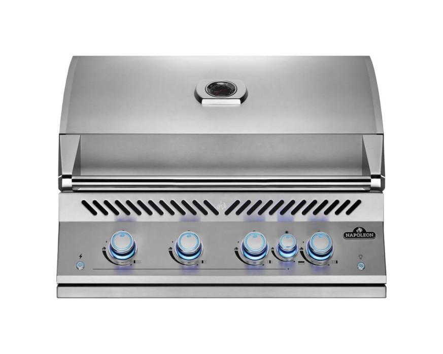 OASIS 200 Outdoor Kitchen, Built-in 700 Series 32 Built-in 700 Series 32 , Propane, Stainless Steel