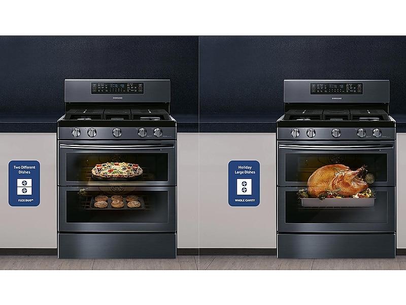 5.8 cu ft. Smart Freestanding Gas Range with Flex Duo™ & Dual Door in Black Stainless Steel