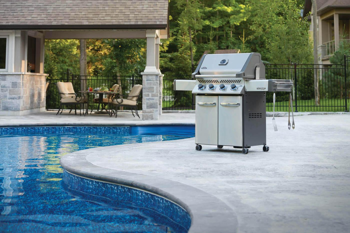 Prestige 500 Gas Grill , Propane, Stainless Steel